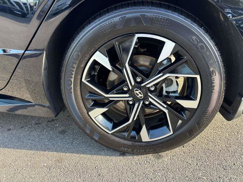 Used 2025 Hyundai Sonata SEL FWD image 30