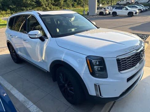 Used 2020 Kia Telluride SX w/ Towing Package AWD/4WD image 3