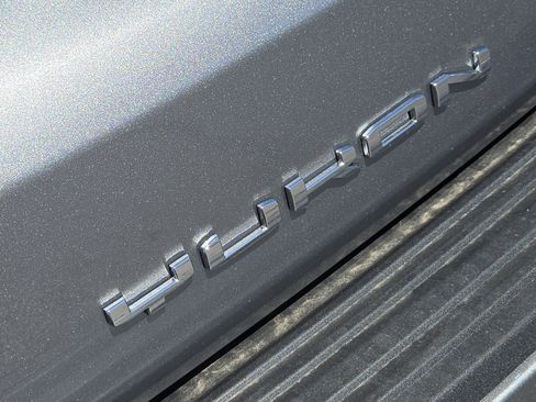 New 2026 GMC Yukon XL AT4 w/ AT4 Premium Plus Package image 8