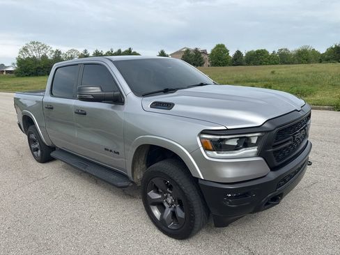 Used 2024 RAM 1500 Big Horn AWD/4WD image 2
