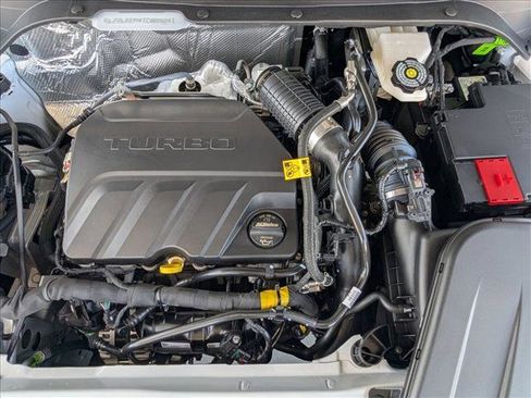 New 2026 Chevrolet Trax ACTIV w/ Sunroof Package FWD image 16