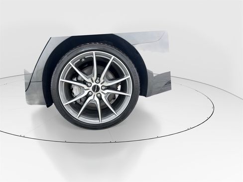 Used 2024 Genesis G70 2.5T image 2