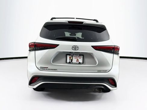 Used 2023 Toyota Highlander XSE AWD/4WD image 8