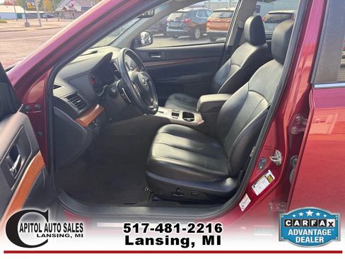 Used 2014 Subaru Outback 2.5i Limited w/ Moonroof Package image 12