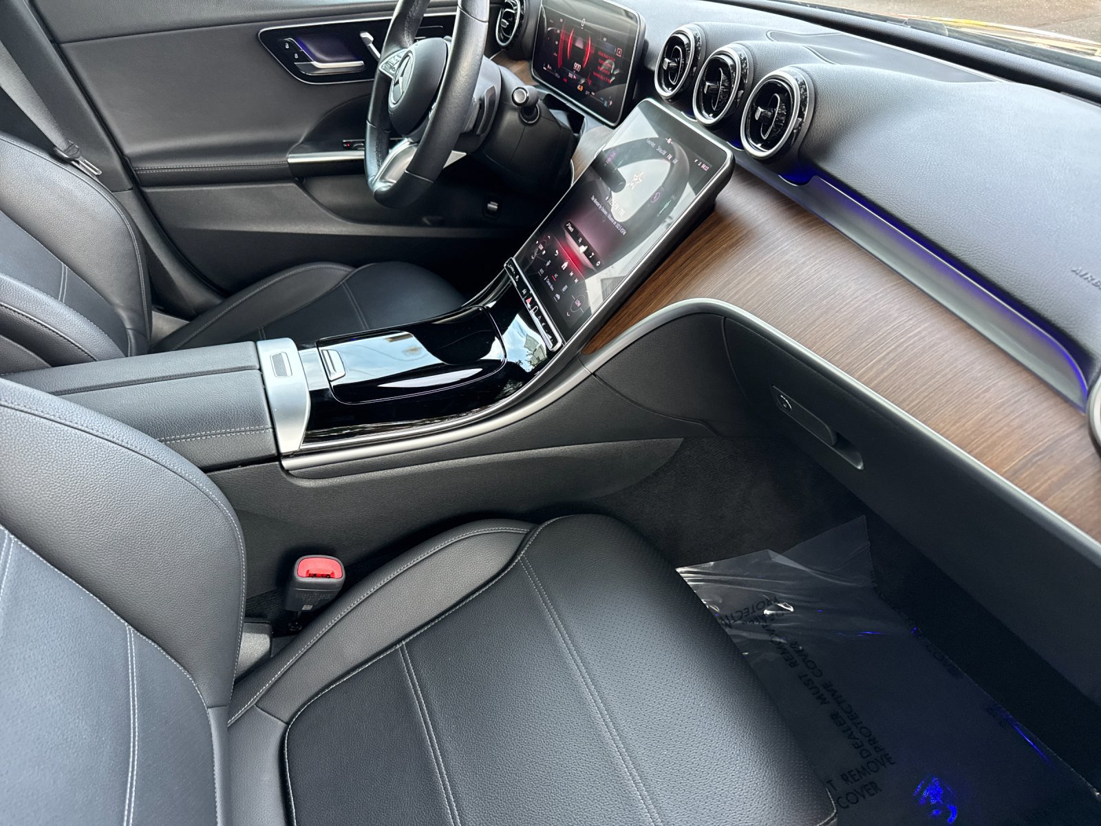 Used 2024 Mercedes-Benz C 300 Sedan image 14