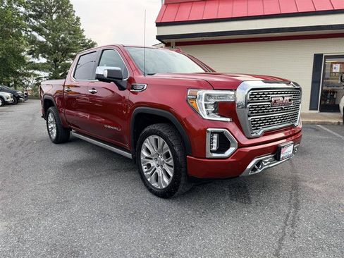 Used 2021 GMC Sierra 1500 Denali w/ Denali Ultimate Package AWD/4WD image 3