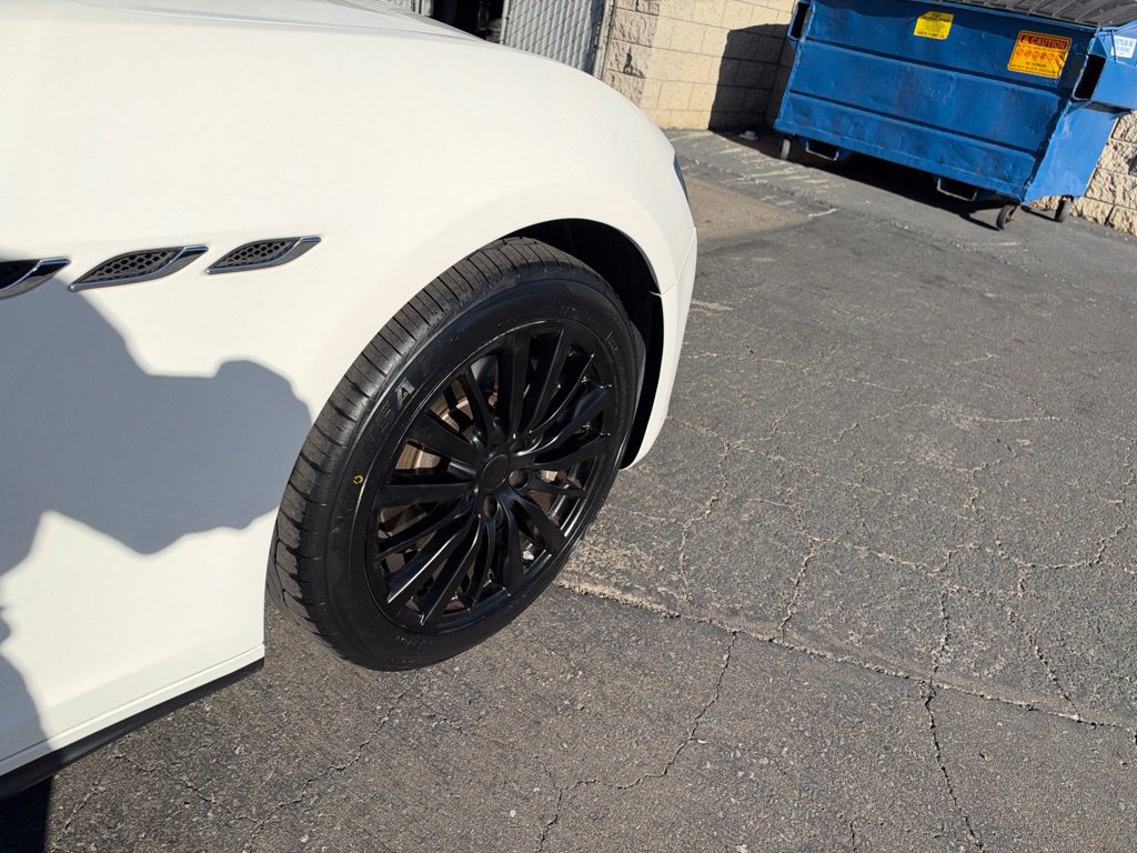 Used 2018 Maserati Ghibli RWD image 22