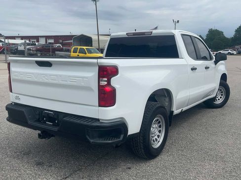 Used 2022 Chevrolet Silverado 1500 W/T w/ WT Value Package RWD image 6
