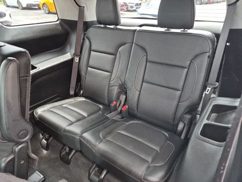 Used 2017 GMC Acadia SLT FWD image 15