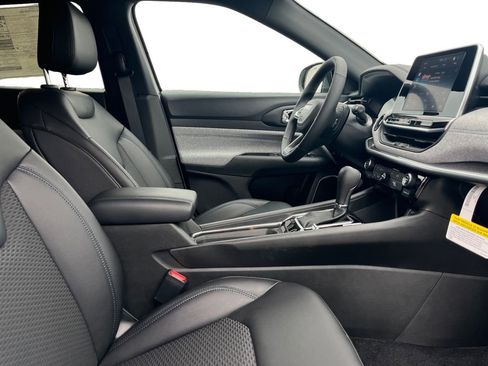 New 2026 Jeep Compass Latitude image 24
