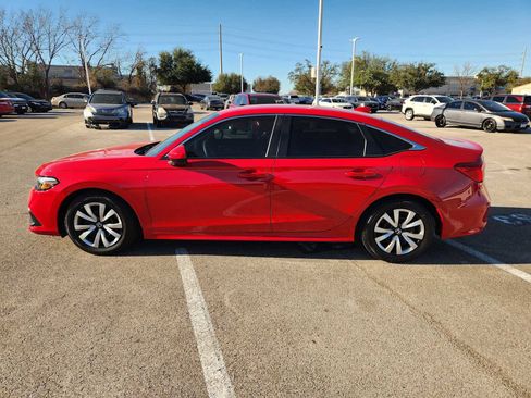 Certified 2022 Honda Civic LX image 4