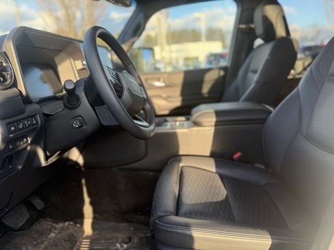 Certified 2025 Toyota Land Cruiser Base image 15