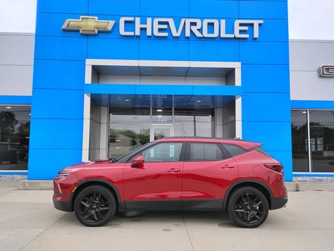 Used 2024 Chevrolet Blazer LT w/ Convenience Package FWD image 31