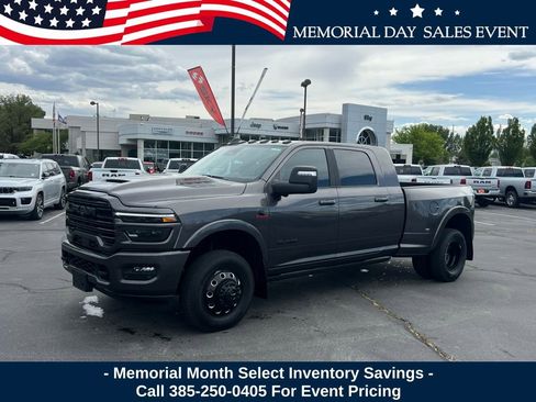 Used 2025 RAM 3500 Laramie AWD/4WD image 1