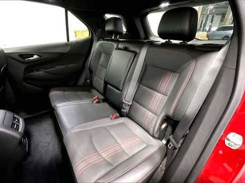 Used 2024 Chevrolet Equinox RS FWD image 31