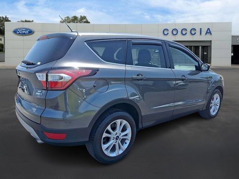 Certified 2017 Ford Escape SE AWD/4WD image 4