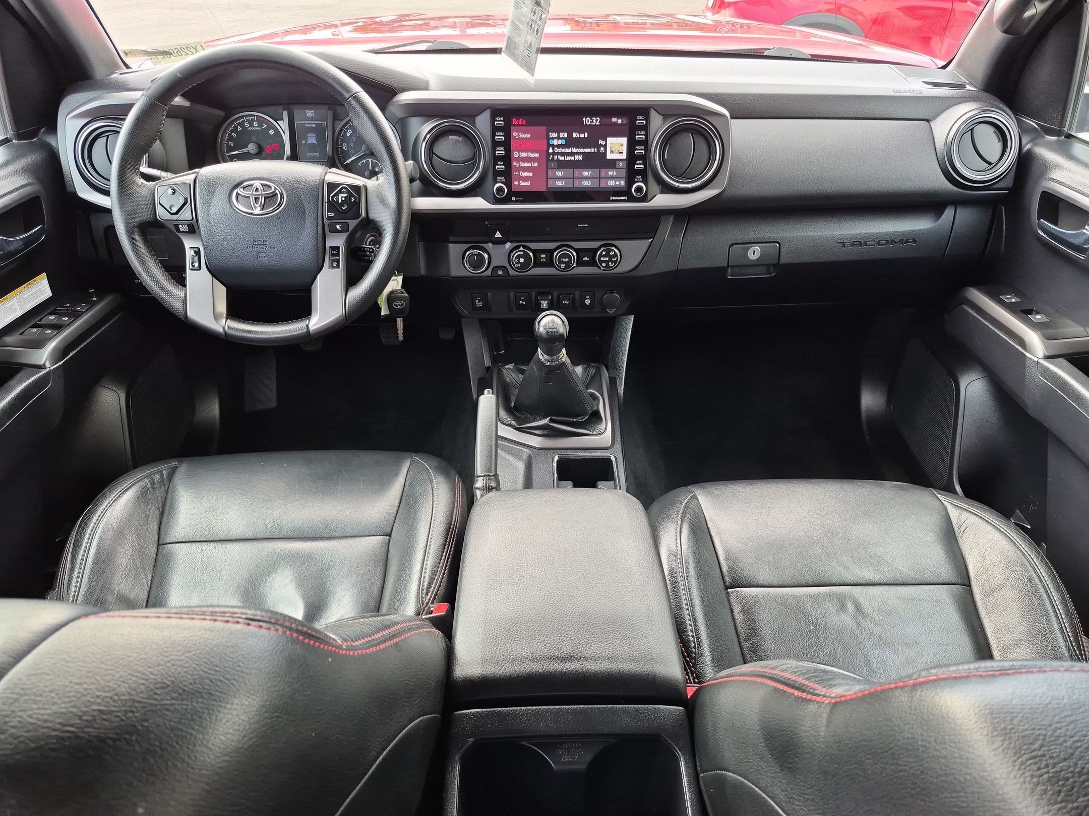 Used 2020 Toyota Tacoma TRD Off-Road w/ Technology Package AWD/4WD image 28