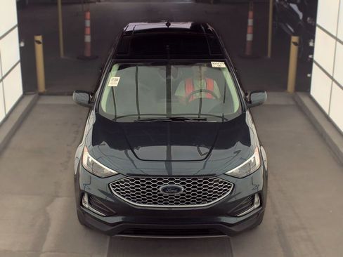 Used 2024 Ford Edge SEL w/ Convenience Package AWD/4WD image 2