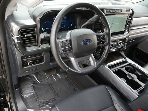 Used 2024 Ford F350 Lariat w/ Lariat Ultimate Package AWD/4WD image 12