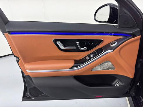 Used 2023 Mercedes-Benz S 580 4MATIC Sedan image 49