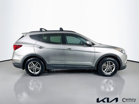 Used 2018 Hyundai Santa Fe Sport w/ 2.4L Tech Package 04 FWD image 4