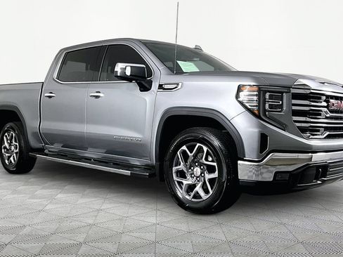 Certified 2024 GMC Sierra 1500 SLT RWD image 3