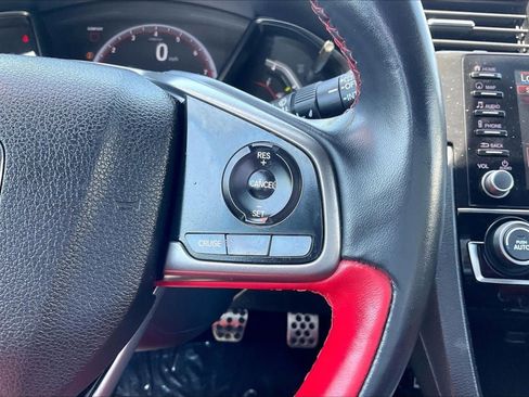 Used 2019 Honda Civic Type R image 16
