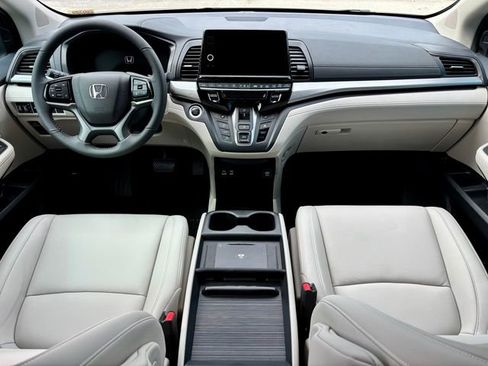 New 2026 Honda Odyssey EX-L image 11