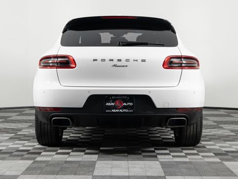 Used 2018 Porsche Macan AWD/4WD image 6