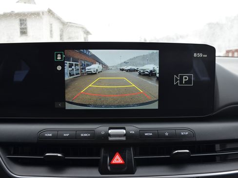 Used 2025 Kia K4 LXS image 11