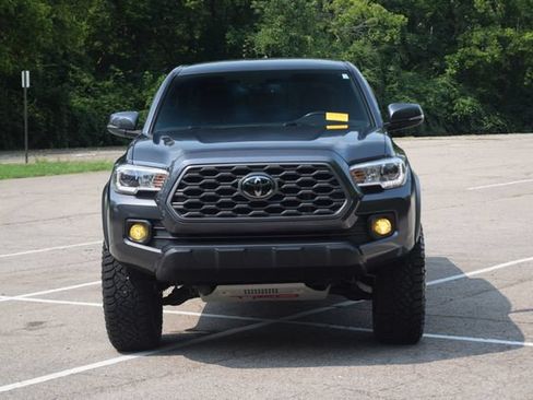 Used 2023 Toyota Tacoma TRD Off-Road AWD/4WD image 20