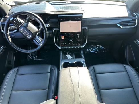 Used 2024 GMC Acadia Elevation w/ Black Edition image 19