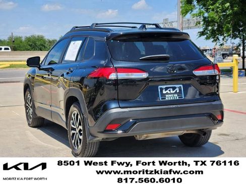 Used 2024 Toyota Corolla Cross AWD Hybrid image 7