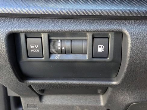 New 2026 Subaru Crosstrek 2.5i Limited AWD/4WD image 24