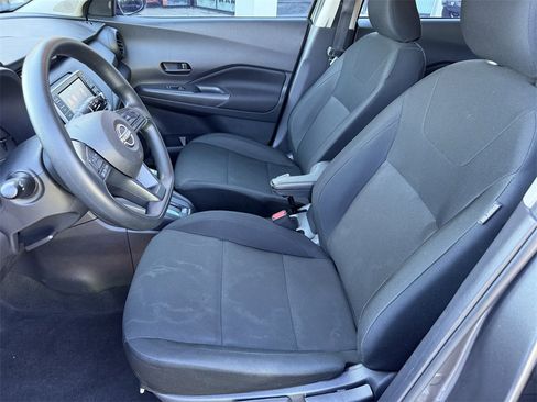 Used 2024 Nissan Kicks S image 12