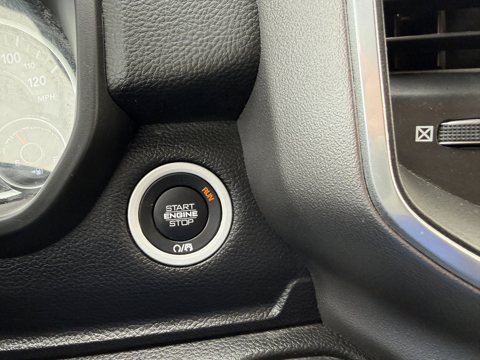 Used 2019 RAM 1500 Big Horn AWD/4WD image 19