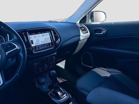 Used 2020 Jeep Compass Limited image 24