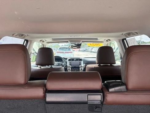 Used 2023 Toyota 4Runner Limited AWD/4WD image 32