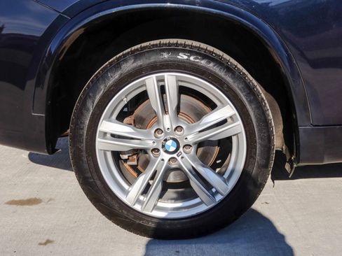 Used 2014 BMW X5 xDrive50i image 30