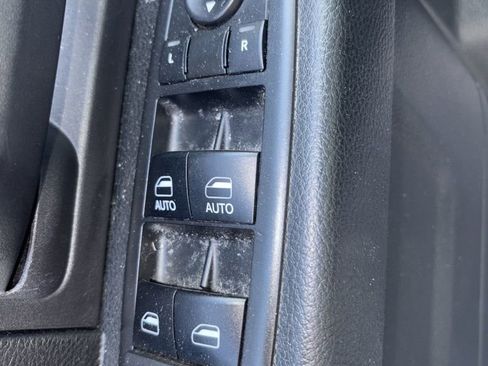 Used 2018 RAM 1500 Express w/ Popular Equipment Group image 18