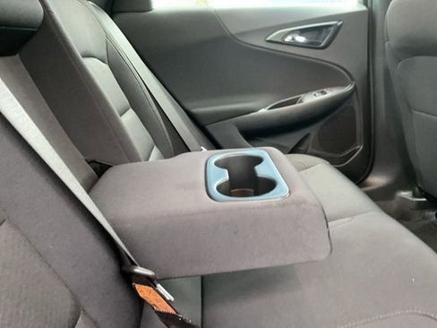 Used 2024 Chevrolet Malibu LT image 16