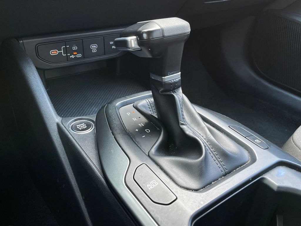 Used 2025 Kia K4 FWD image 20
