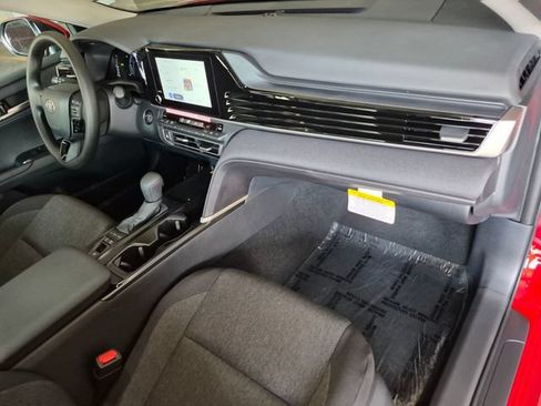 Certified 2026 Toyota Camry LE w/ Convenience Package FWD image 28