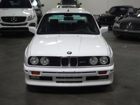 Used 1991 BMW M3 Coupe image 2