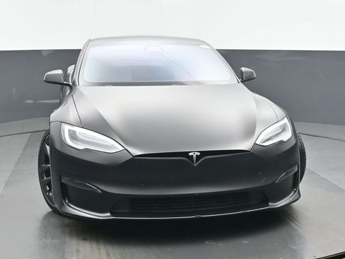 Used 2021 Tesla Model S Plaid image 8