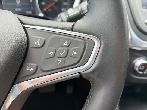 Used 2024 Chevrolet Equinox LT AWD/4WD image 25