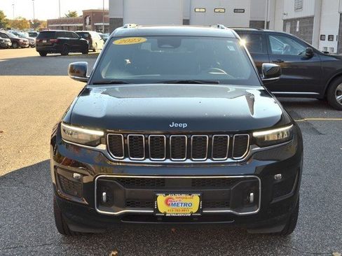 Used 2023 Jeep Grand Cherokee L Overland image 3