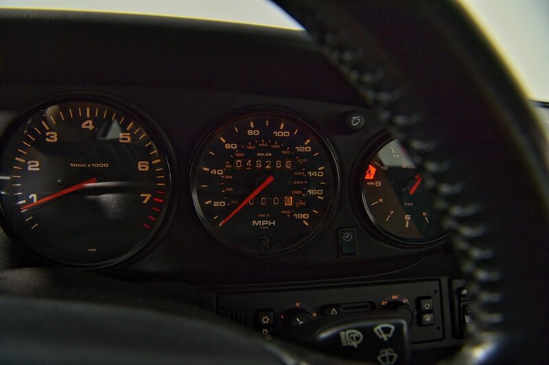 Used 1996 Porsche 911 Carrera RWD image 26