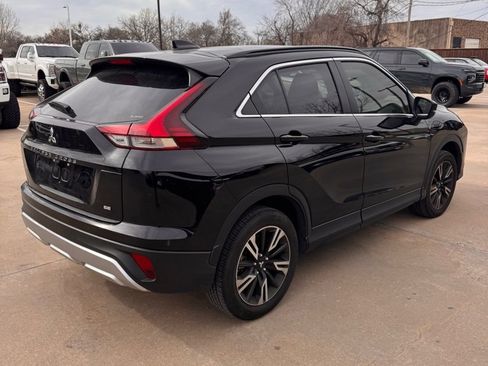 Used 2023 Mitsubishi Eclipse Cross SE image 8
