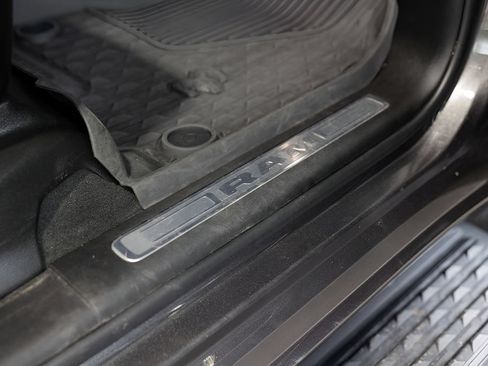 Used 2022 RAM 1500 Laramie w/ Night Edition AWD/4WD image 87
